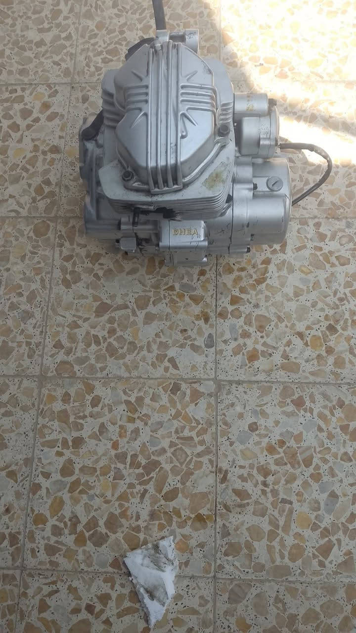 السلام عليكم مكينه   جمره للبيع عوزه بس تجفيت  مكينه نضيفه العنوان كوت الجديد   وهذا رقمي                                 ***********
