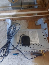 شاشةبرادو شغاله فول السعر 150الف 07708879407