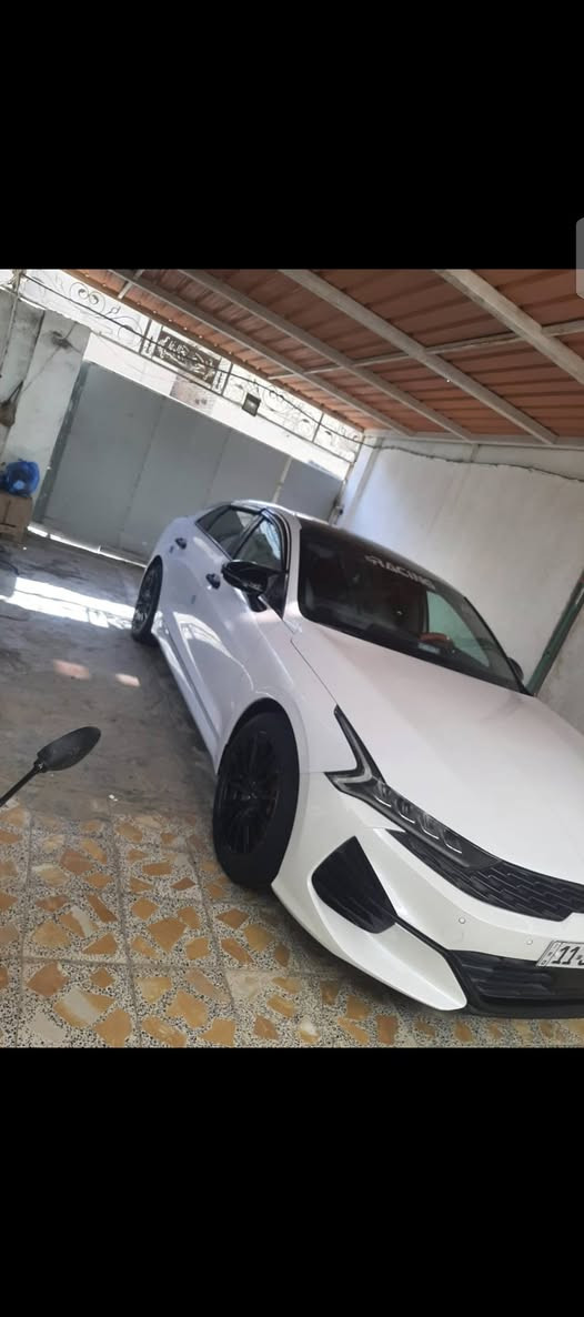 كي فايف موديل ٢١ وارد امريكي  حادثه جاملغ وشويه من البنيد وصندوك اكلير ولباقي كفاله بسمي فول مواصفات ***********
