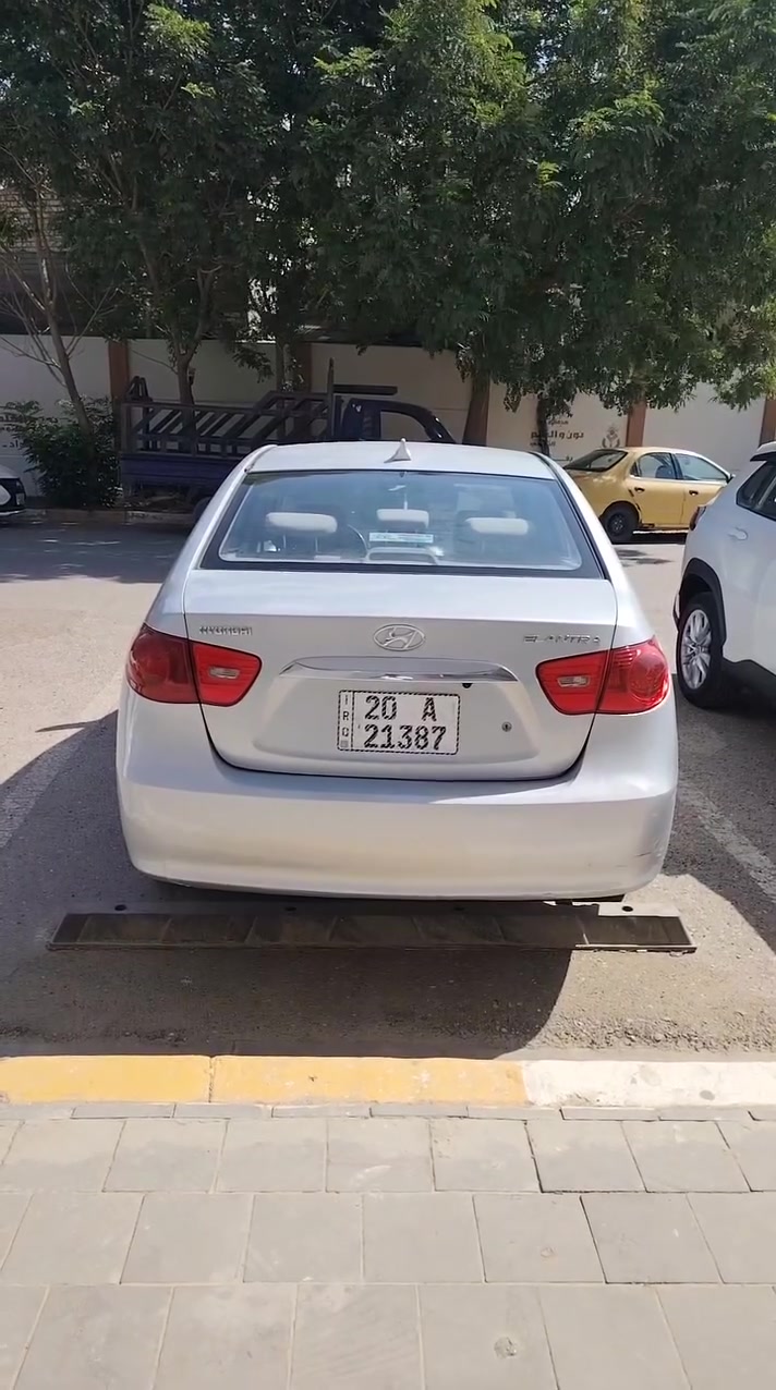 السلام عليكم
2010 امريكي مكينة 2000

حادثهة جاملغ امامي صفحة الصدر

وبيها حادث من وره ومعمر بداية الحوض

مصبوغه 4 قطع  اني ابيع مصبوغه حزام

105  بيهه مجال لليشتري السياره خير من الله تبريد ثلج

شاشه

 ويل كب

***********

الي يريد يشتري يتصل ليراسل

الي ما عجبته السياره او السعر ما مسموح اله يعلق تعليق جانبي لان راح يكون الرد ميعجبة

شكرا
