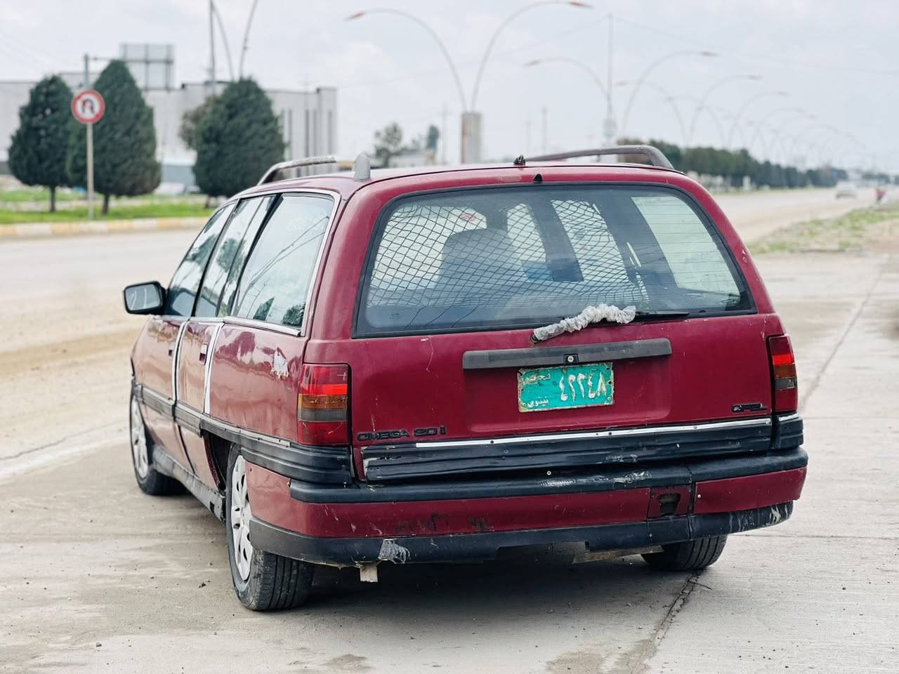 ئــۆپــڵ ئۆمـیگـا ستێیشن
مـــۆدێڵ 1992
گێڕ مــەکینـە تەقـه رەقـە موس خـایس بـڕاوەی بـەشەرت
ماڵی مەدەنی دزیاری قەرداری بـەشـەرتـە
سەیارەکە زۆر خاوێنە هەیکەلی قیتە قونی نەشکایە
واجیهەو هەکالەی لەگەڵە بەشەرتی ئەوەلیات
سەیارەکە زۆر جایزە بێ کێشەیە نمونەیه لەجوانی
فەقیر خۆتی بگەینێ
سعر بن بەلاشـی نیە لەهەمو بازار بگەڕێی  1ملێۆنو 85 هەزار قوفلیتی أربيل, العراق


**إذا كنت صاحب هذا الإعلان وتريد حذفه لأي سبب، رجاءا أرسل رسالة إلى الدعم الفني**