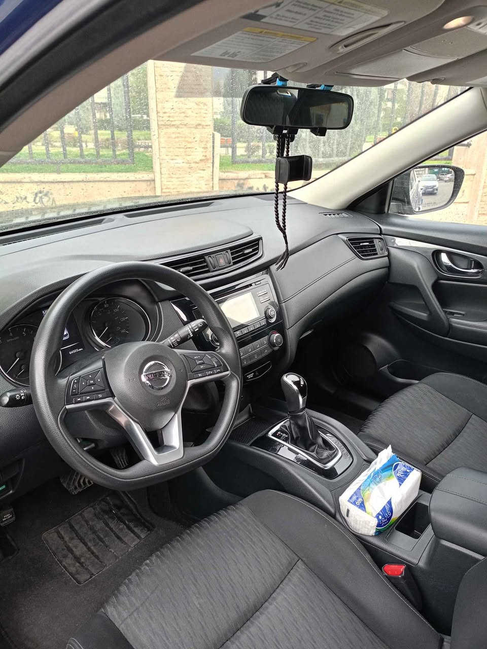 السلام عليكم ..
للبيع أو مراوس نيسان روگ موديل 2017/ تحويل وكاله بشرط . ماشيه 64 فقط 
سياره نظيفه جدا برغي مامفتوح بيها مال جناي أسبيرها مانازل  حجر أكزوز بلادي .. صبغ قبغ صندوك فقط  بدون دواخل وبدون أيرباك . بدون شخوط وتعديل اكو جراد بسيط بدايه القماره موظح بالصوره  تخم تاير جديد صدرها وظع شركه گير ومحرك شرط الفحص .
سعرها 132 وبيها مجال بسيط مكانها أربيل *********** / *********** / واتساب موجود أربيل, العراق
