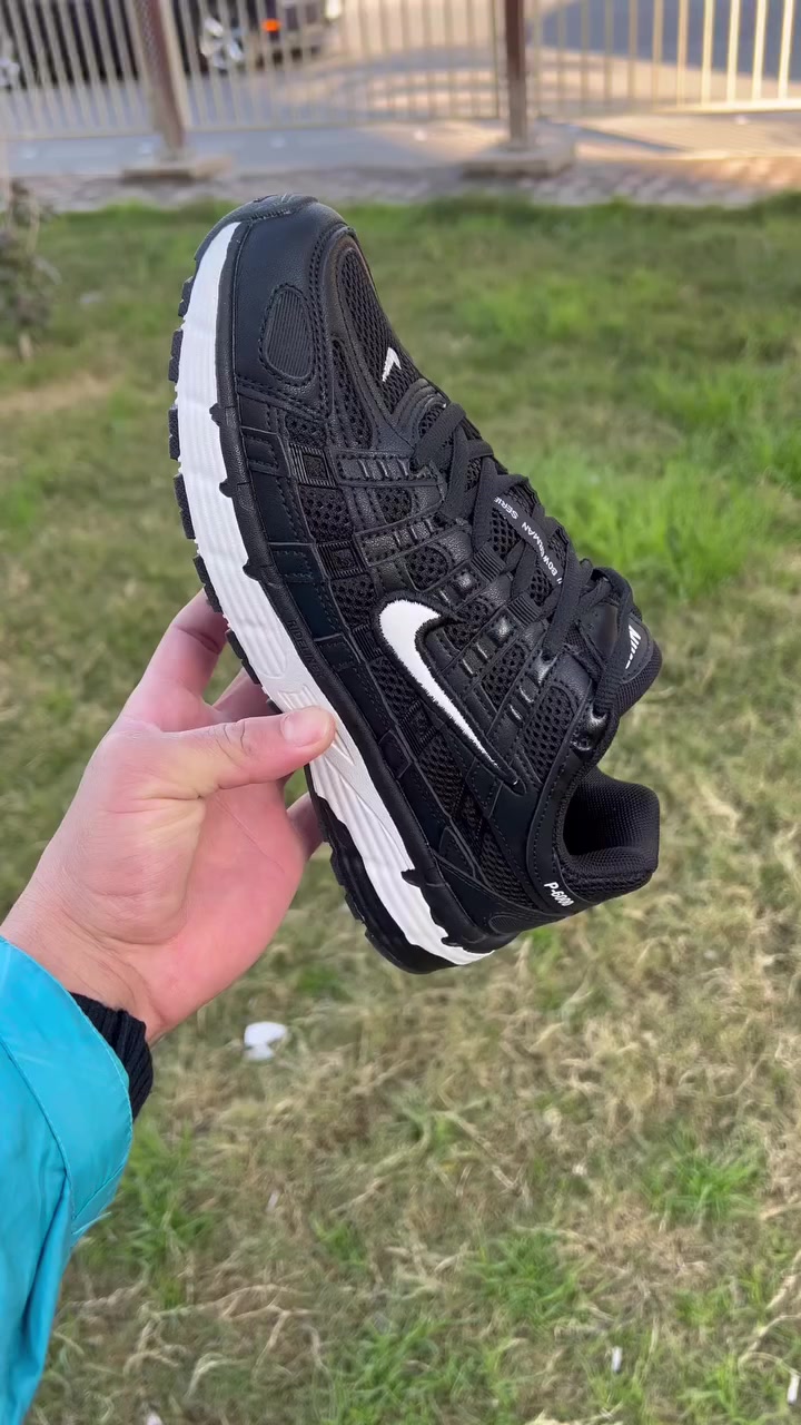 النايك الفيتنامي جديد طبي 100‎%‎
قطع أخيرة اللونين 
للحجز واتساب ***********
القطعه 30
