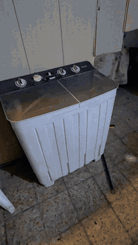 غساله توشيبا نضيفه جدآ السعر ١٢٥ الف
***********
