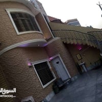 مناوي لجم • ٣٠٠م • سكني/تجاري