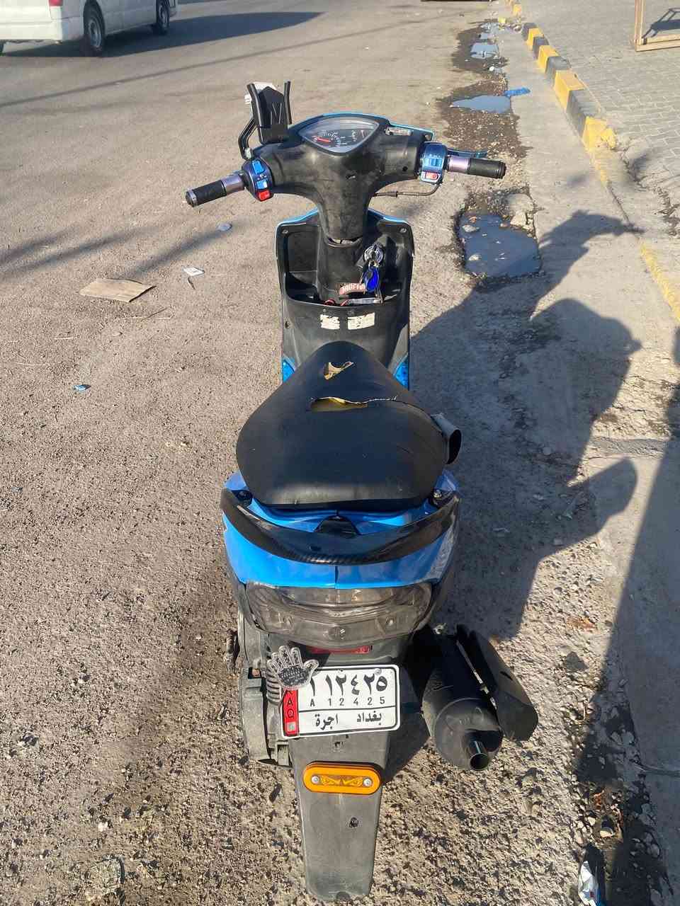 السلام عليكم ماكس عدله للبيع ابلاديه 49 حلوه اي نقص مابيه   بيه باتري ابو شاشه وصالنصه FM ويا ريمونت تحكم بل لون ورماش وياه شاحنه تكدر تشحن تليفونك وين متروح كهربايات كلهه شغاله السعر 600 وبيه مجال الشراي مكاني الحسينيه مال راشديه للأستفسار على رقم***********
