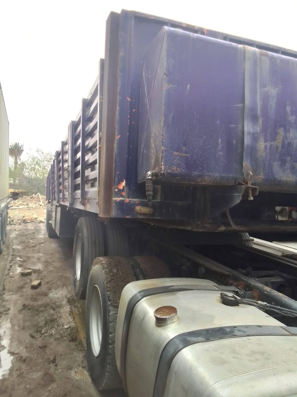 عربانه للبيع اوربيه جديده مكفوله كفاله عامه للعنوان بغداد جرف نداف رقم الموبايل ***********او*********** سعر 65قفل
