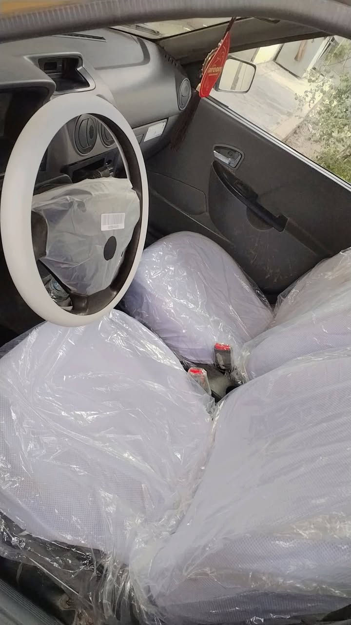 سايبه مديل 15سياره بلاديه كما موضح بصوره كشره كفاله من تبديل سياره احله من صوره نضيفه صفاحه موس لا ترويج ولا مرعبلات كير مكينه حداديه تخم تاير خير من الله سنويه ماساقطه شرط التحويل سعر 34وبيه مجال للشراي مكاني دوانيه مركز ***********
