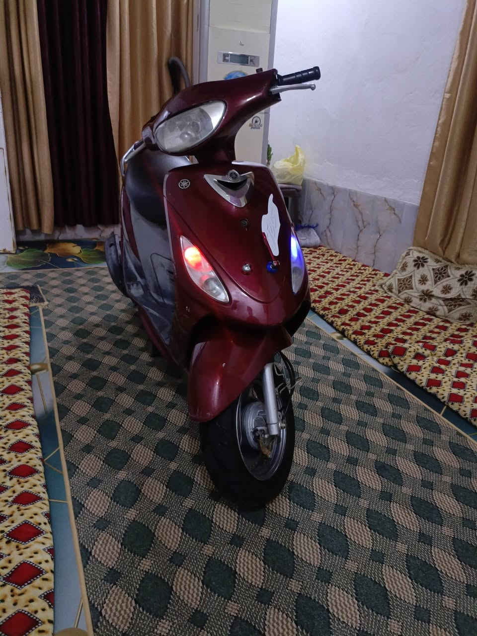 السلام عليكم ماكس منغولي
لدراجه جديده وختم واحد وي الفشكه شلعه ومعدل طيران✈️ كهربائيات كله شغاله السعر 550 وبيها مجال الشراي لدراجه احلا وانضف من الصورالاتصال *********** مكاني بابل القاسم
