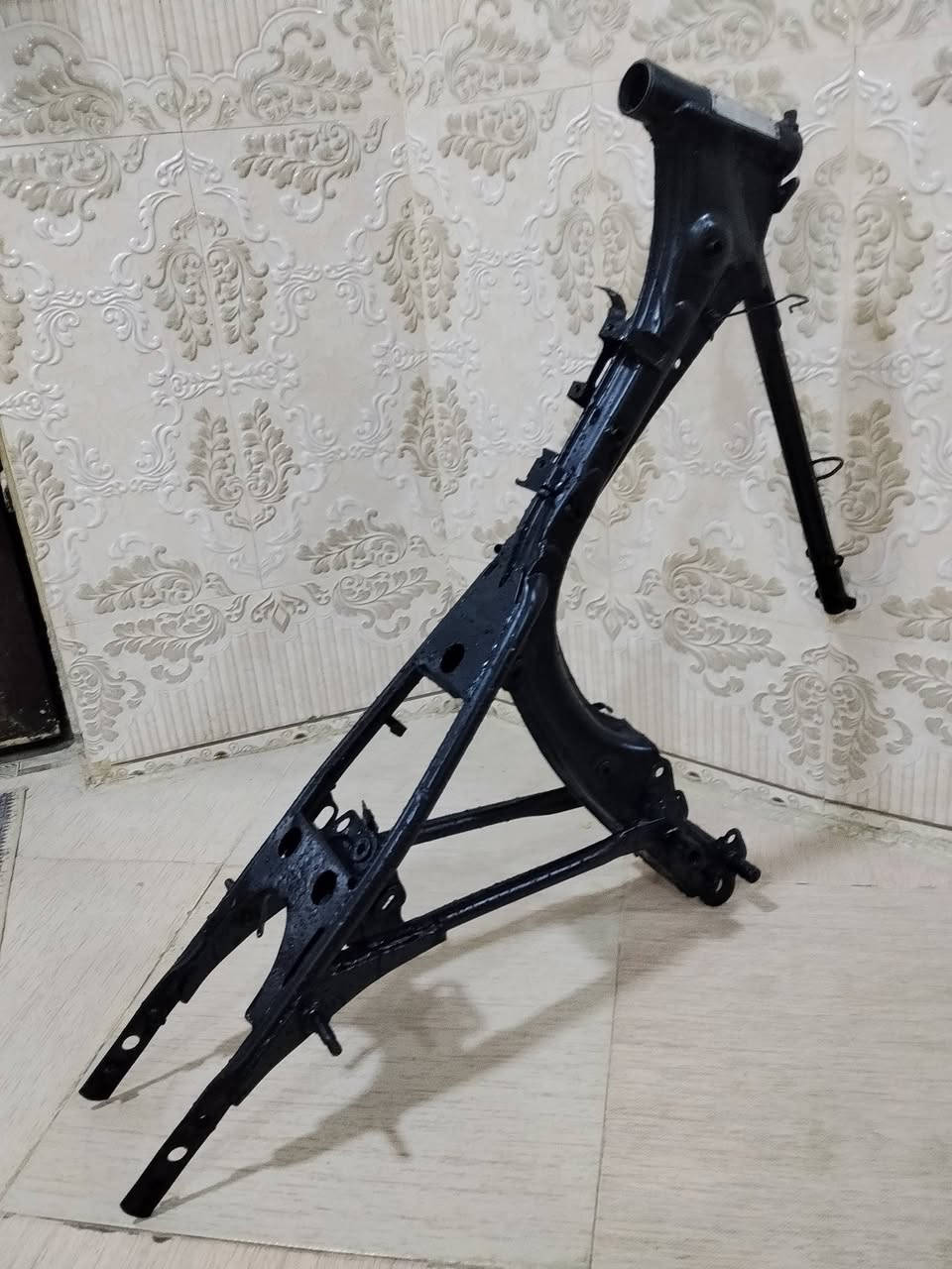 سلام عليكم للبيع شاصي ايراني اصلي وكيل احمد شهاب اوراق اصولي ٧ كربلاء قرب فندق  سعر وتفاصيل ع رقم ماتواجد ع نت
‏‪0770 030 9184‬‏
