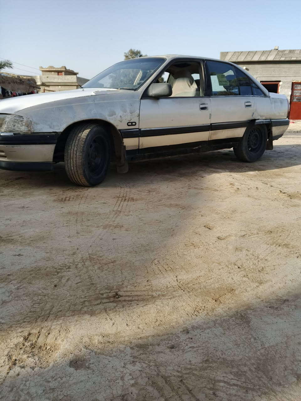 اوبل لبيع موديل  91 مكينه 2000 رقم لهاتف ***********
