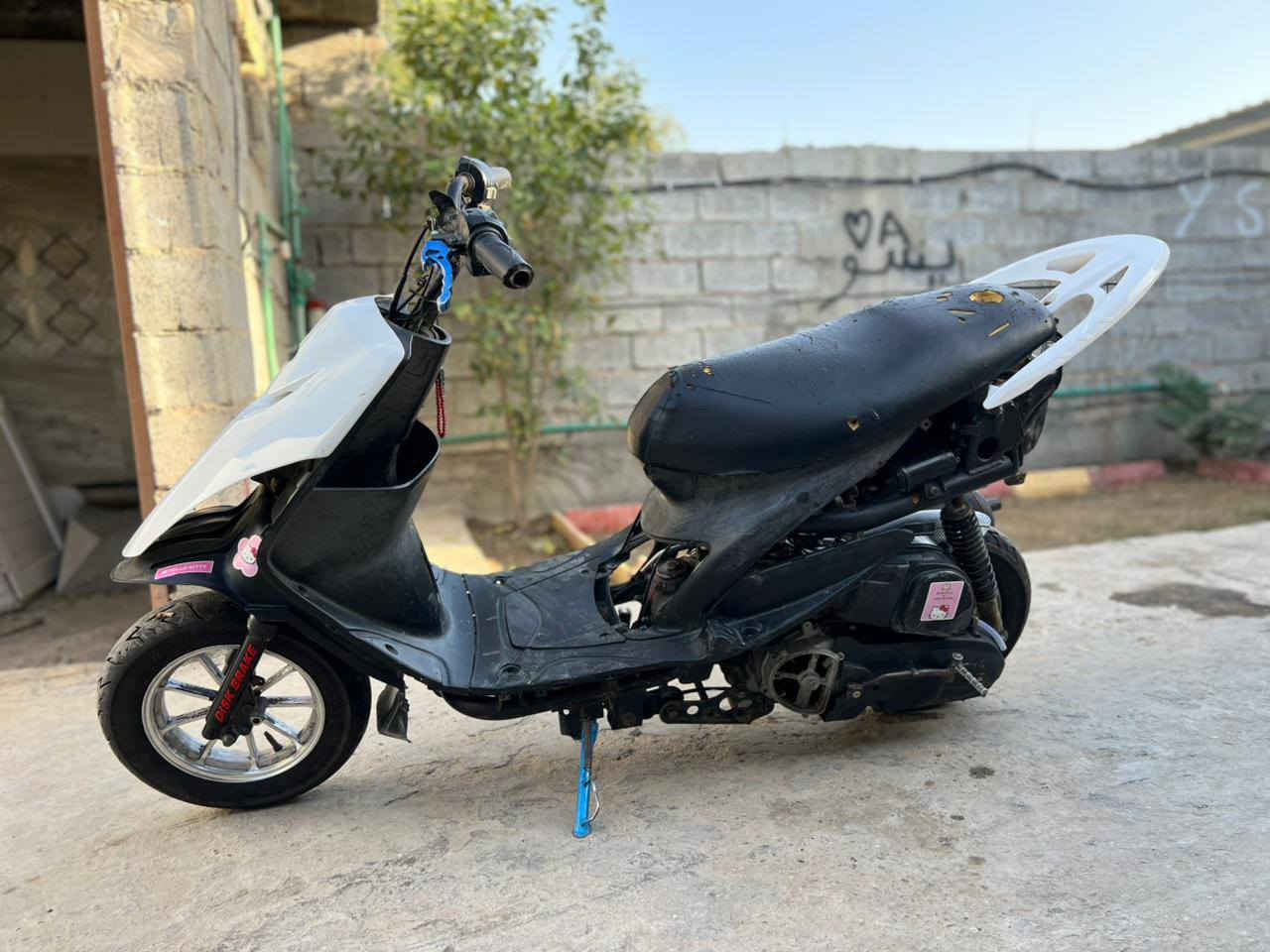 ماكس عدله للبيع مكينه 55 وياله اربي ام تايرات جدد سبايدر 4ولفات. مكاني بغداد الدوره سعر375وبيها مجال هـ***********
