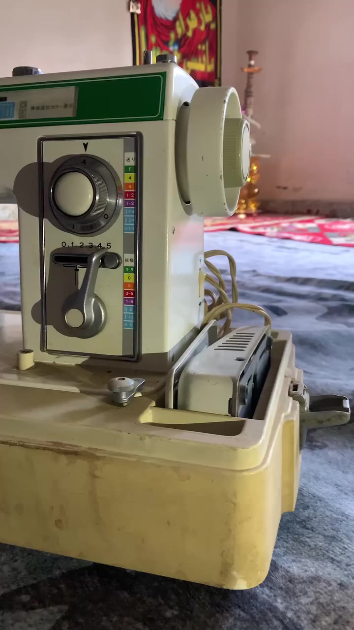 الي راسلوني علئ المكينه هاي  بس ماعرف نوعها مخزنه بالمخزن الي يريدها يتواصل خاص وبالخدمه قيم بما يرضي الله وبالعافيه


**إذا كنت صاحب هذا الإعلان وتريد حذفه لأي سبب، رجاءا أرسل رسالة إلى الدعم الفني**