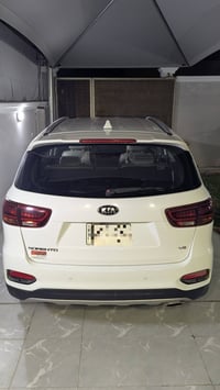 سورنتو ٢٠٢٠ • ٦ سلندر • رقم بغداد