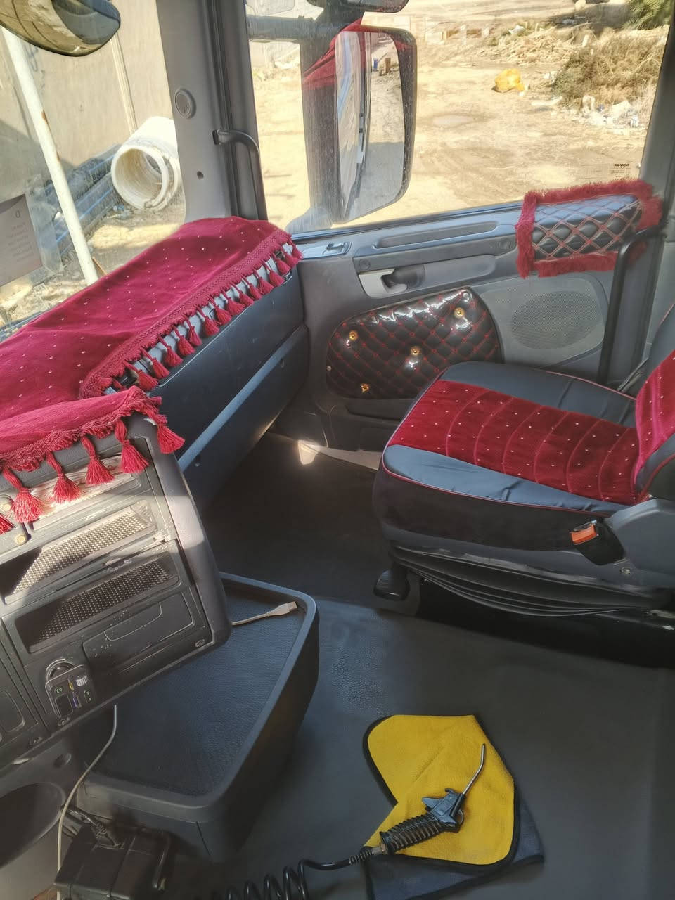 سلام عليكم سكانيا للبيع موديل 2006 بمديلها عكرب بلاد سرائيليه مكينه انجكشن كير3في3  مجموعة ورده مكفوله كفاله عامه لاستفسار ***********
