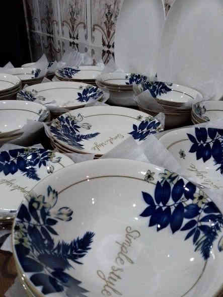 الف رحمه على روح امه وابو الي يعلقلي مصدر رزقي الوحيد 

سيت فرفوري 
 العدد50قطعه  مكوناته
12ماعون تمن
12ماعون حلاوة
 12 كاسه مركة 
 12 كاسة طرشي 
 2  بلم 
  توصيل مجاني جميع المحافظات 
 للحجز خاص او ع واتس اب *********** كركوك
