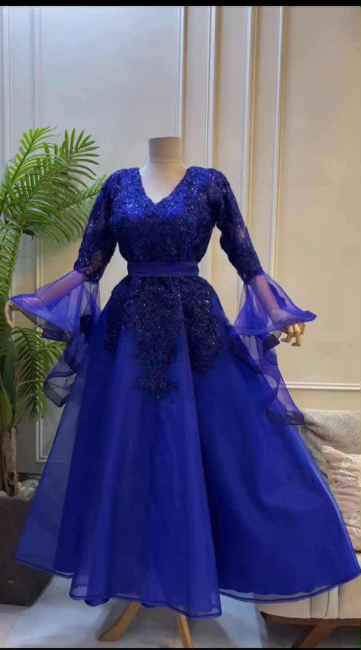 للبيع  فستان  وبالحقيقة اللون احلى


**إذا كنت صاحب هذا الإعلان وتريد حذفه لأي سبب، رجاءا أرسل رسالة إلى الدعم الفني**