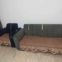 كنب • صالون • مفروشات