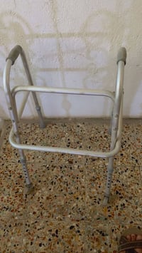 للبيع ميز مرايه وميز صاج تركي مال بلازمه وعربانه واحذيه اسعار حلوه ومن...