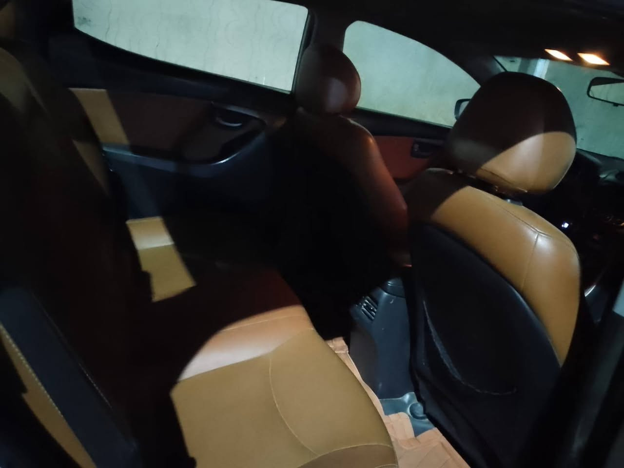 السلام عليكم مكلف بالنشر النترا 2014 فول واحد على واحد تبديل ما بيها بيها صبغاته السياره موجوده بالنجف شنو هذا رقم صاحب السياره *********** السعر 125
