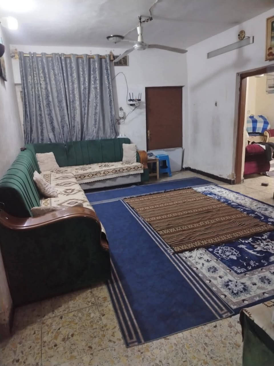 السلام عليكم بيت لبيع اصلاح زراعي منطقة ابو خستاوي غرف نوم مطبخ استقبال كلدور 270مترقريب على لشرع السعر 25اوبي مجال غرمتوجد على لفيس رقم ***********
