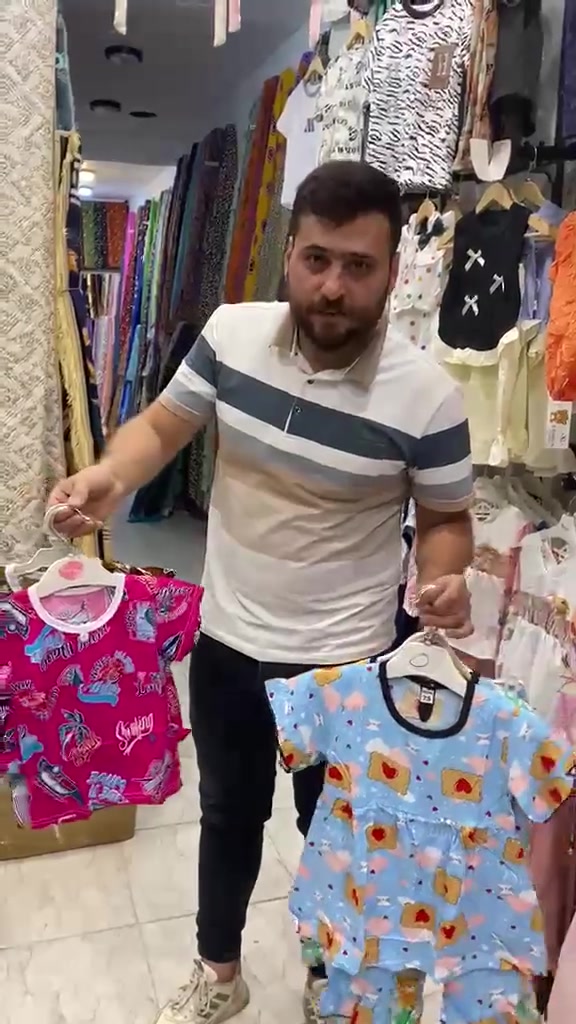 تراكات الكشمير صارت يمنا بانسب الاسعار العنوان العزيزيه شارع الاطباء مجاور مخلد ابو العبي


**إذا كنت صاحب هذا الإعلان وتريد حذفه لأي سبب، رجاءا أرسل رسالة إلى الدعم الفني**