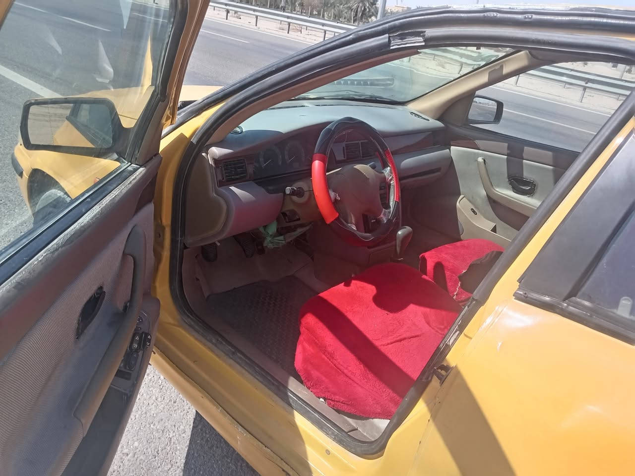 سلام عليكم للبيع سمند 2010
سياره رقم بصره سنويه منتهيه بل 2020 راعيها بل بصره موجود لتحويل، السياره خير من الله محرك وكير كورلا بيكاتشو 1600 محرك وكير نضاف سياره غرفتها نضيفه بيها ضربه وره بصندوك جهت العبري سياره شرط وين مايعجبك طلع بيها بس عوزها ترتيبات شويه كهربايات شغاله وكلشي واضح بصور سعر ب 16ورقه وبيه مجال كلش بصيط مكاني البصرة سفوان شراي هذا رقمي ***********
