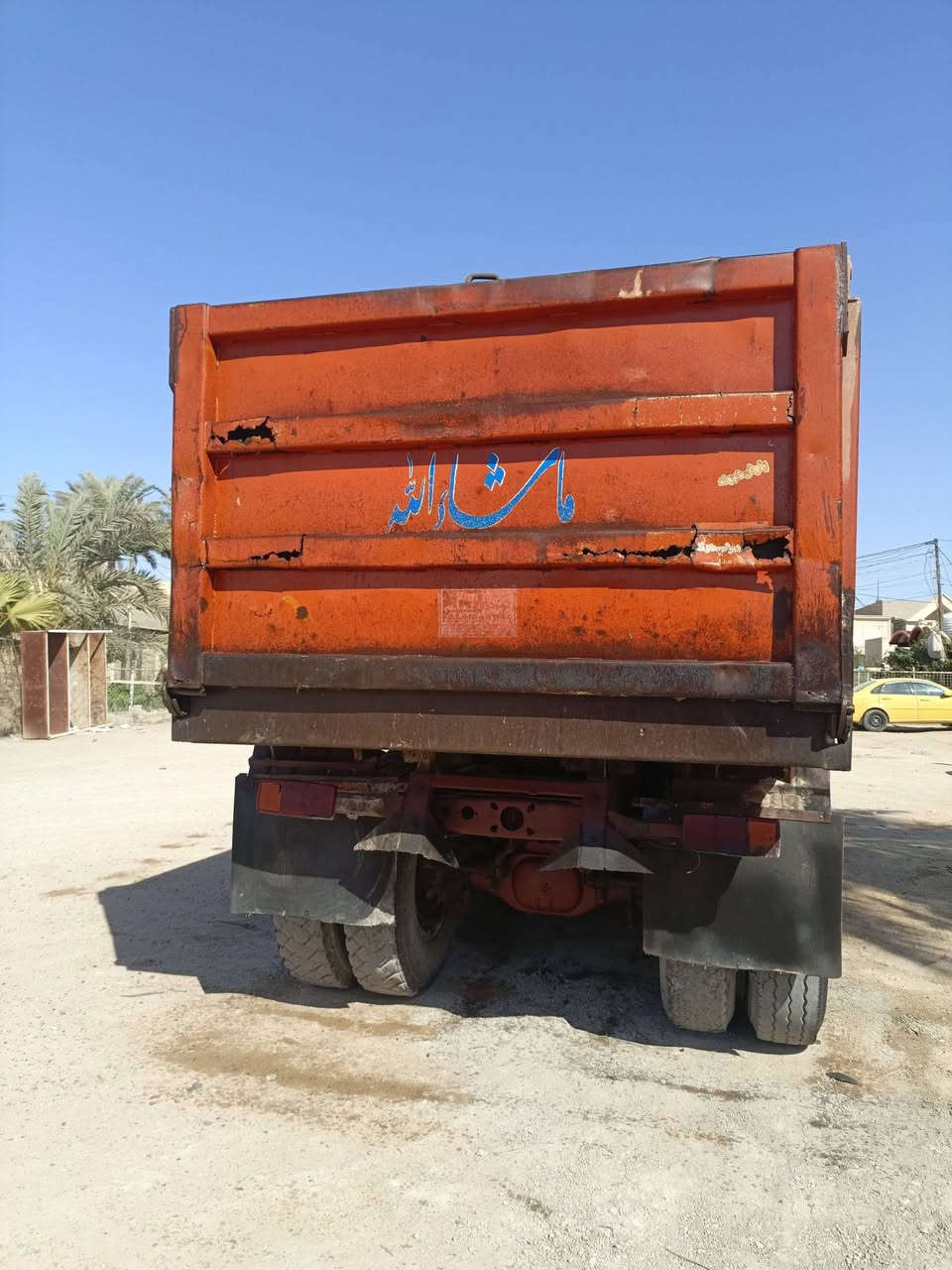 السلام عليكم اقجم 79 للبيع محرك جديد كير 111 جديد مجموعة نص جيف سبرنكات اقجم تخم  تاير رقم انبار بسمي تبريد شغال البدي نص عمر سيارة جاهزة للعمل السعر تتصل ‏‪***********‬‏
