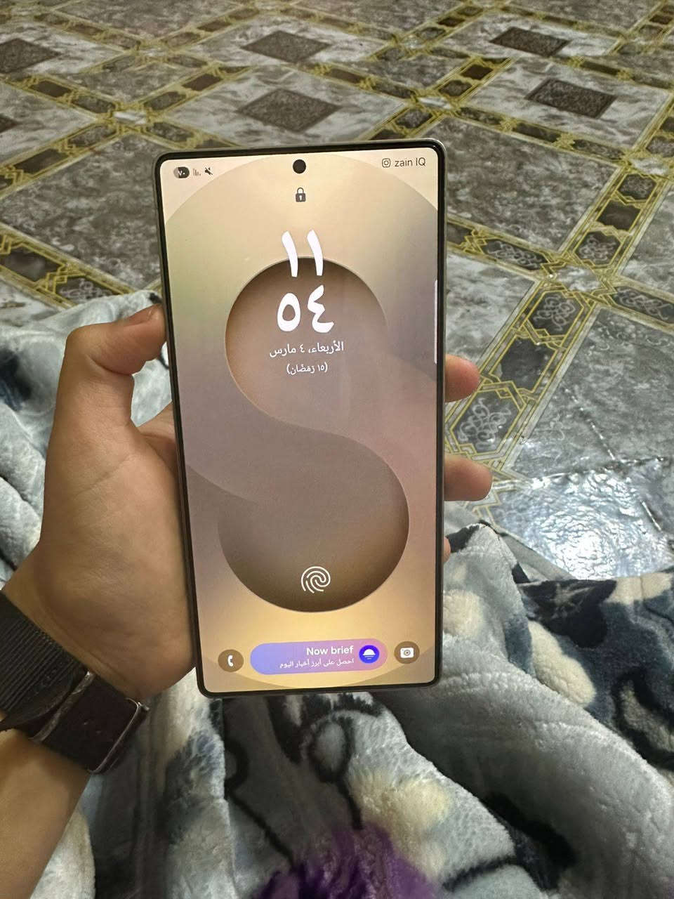 s٢٥ جديد مال جميعه للبيع كامل ملحقات ذاكره ٢٥٦ سعر خاص هاذ الرقم ***********
