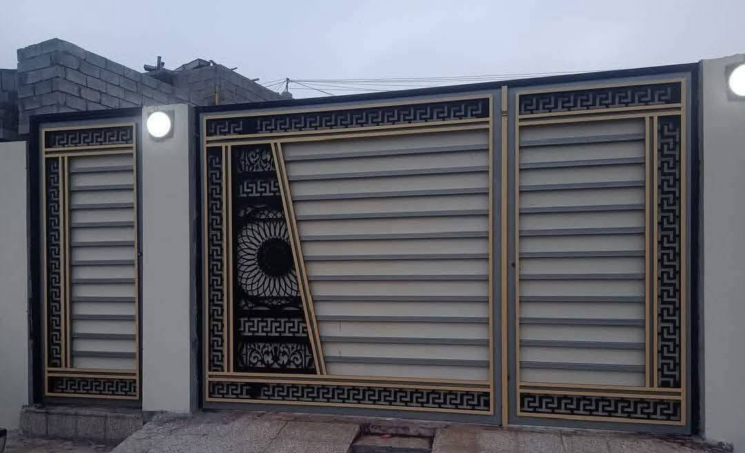 شركة السيد شغل درجة اولى  كافة انواع الحديد بدقة عالية 
حدادة عامة – شبابيك وأبواب وقمريات وكيسبان وكرفانات 
نقدم لكم كافة أعمال الحدادة وبأعلى جودة وإتقان، ومنها: ✅ صناعة وتركيب الشبابيك والأبواب
✅ القمريات والكيـسبان
✅ الكرفانات والهياكل الحديدية
✅ أعمال الحدادة العامة بمختلف أنواعها
🚚 يتوفر توصيل إلى جميع المناطق.
⭐ شغل مرتب ودقة بالمواعيد وجودة مضمونة.
💰 أسعار منافسة ومناسبة للجميع.
للاستفسار وطلب العمل يرجى التواصل على الرقم: 
‏‪***********‬‏ /‏‪واتساب
