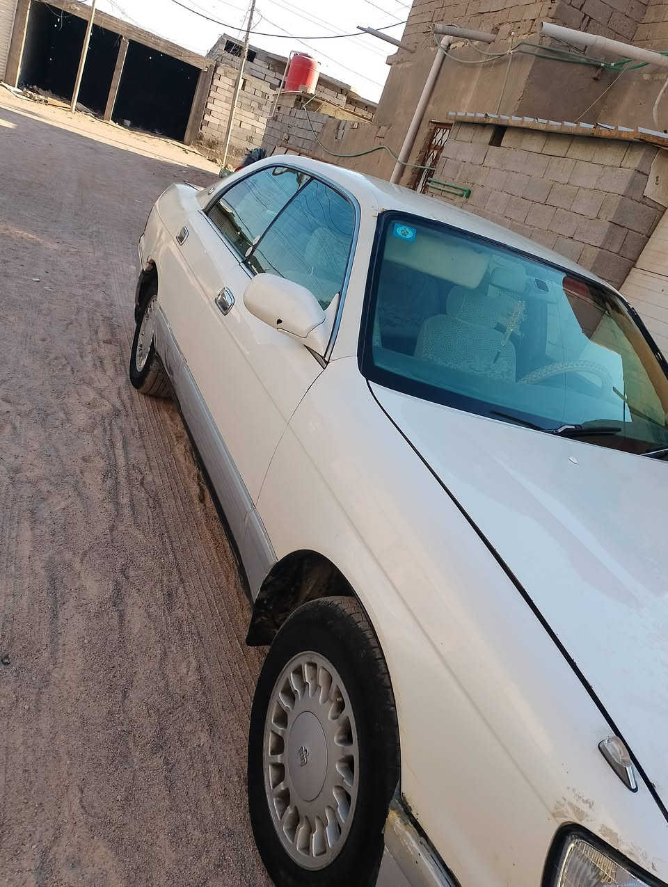 بطه للبيع  مكفوله من كص ونقل جثه سنوية ممنتهيه السنويه بسمي مصبوغه صبغ بلاد ماعدا جاملغ الوره جهة اليمنى بي ضربه ومسويه دواخله نظيفه كير محرك مكفولات اده تسعين بالميه  اريده ب٥٥قابل للتفاوض  ***********
