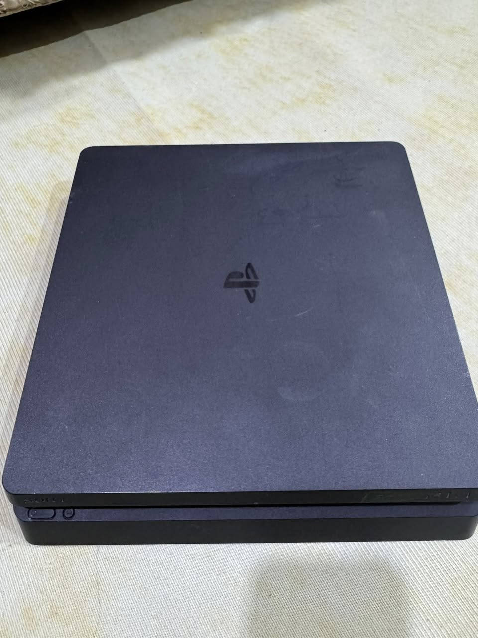 سلام عليكم بلي فور سلم ذاكره 500 الجهاز مفتوح تنضيف فقط سعر 190 وبي مجال مكاني البصره العشار *********** واتساب
