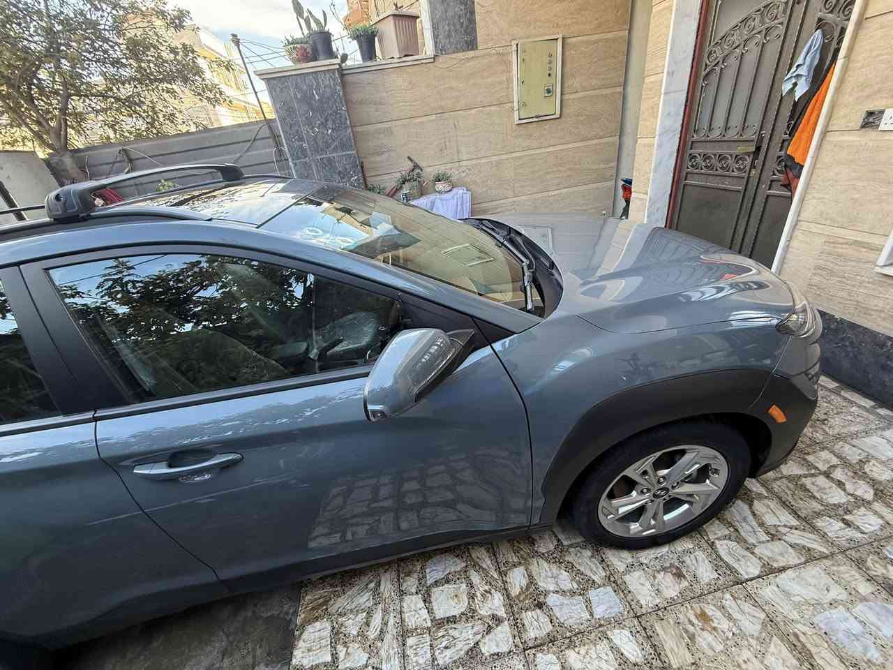 السلام عليكم
هونداي كونا 22

المواصفات فول 1/1 

بصمه ابواب - بصمه تشغيل - ترحيب - سلايد ( فتحة) - شاشه كبيرة - رادار امامي جانبي خلفي - لد ليلي نهاري - تدفئه كشن 

مكينه 2000 دوش المرغوب

ممشى السياره 32 mi

الحادث بنيد فقط 

العنوان بغداد المشتل 

للاستفسار ***********
