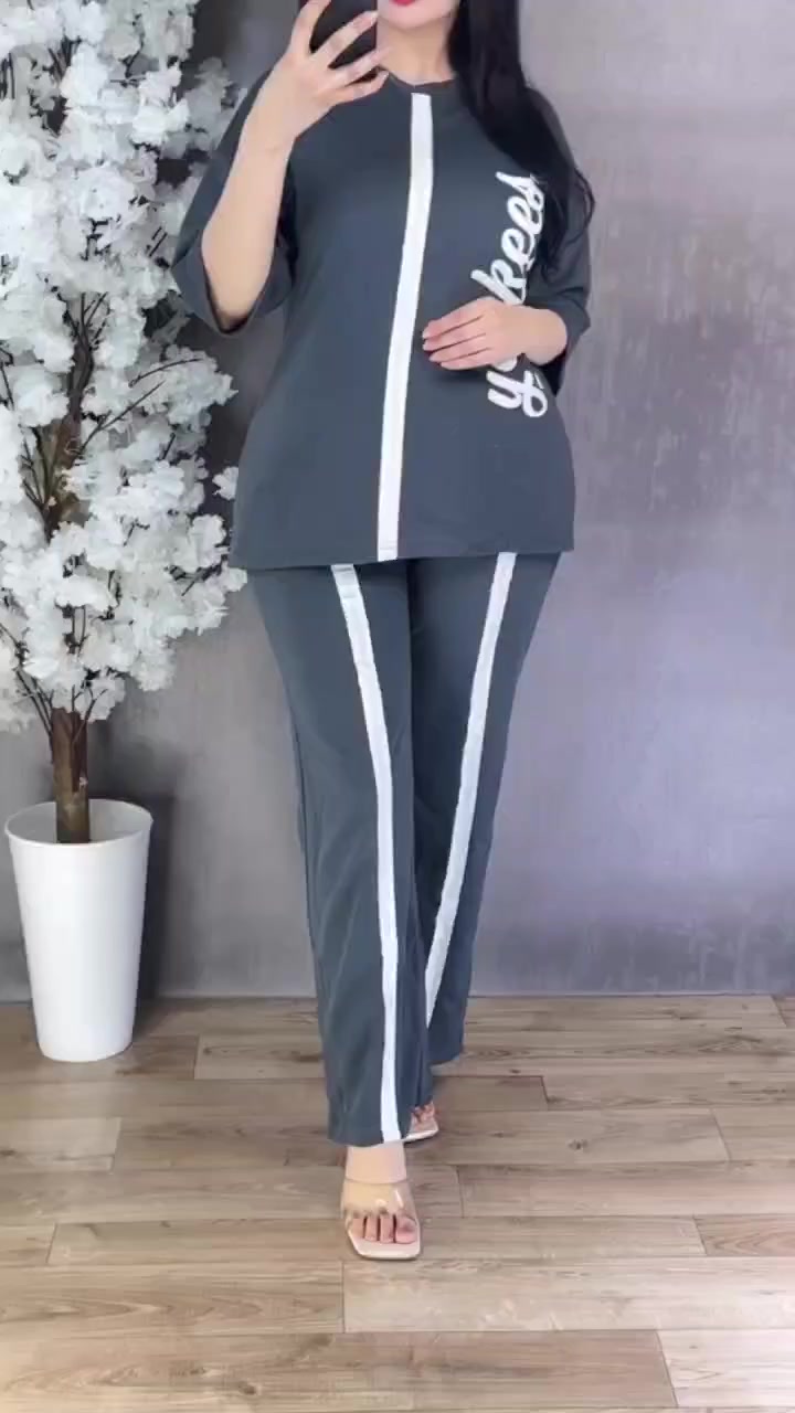 تراك رياضي  

خامة توفيليس شرط الفحص 

 L. XL. 2XL. 3XL.

الدرزن 75 الف

سعر القطعة مفرد 10

توصيل جميع المحافظات 5 الف


**إذا كنت صاحب هذا الإعلان وتريد حذفه لأي سبب، رجاءا أرسل رسالة إلى الدعم الفني**