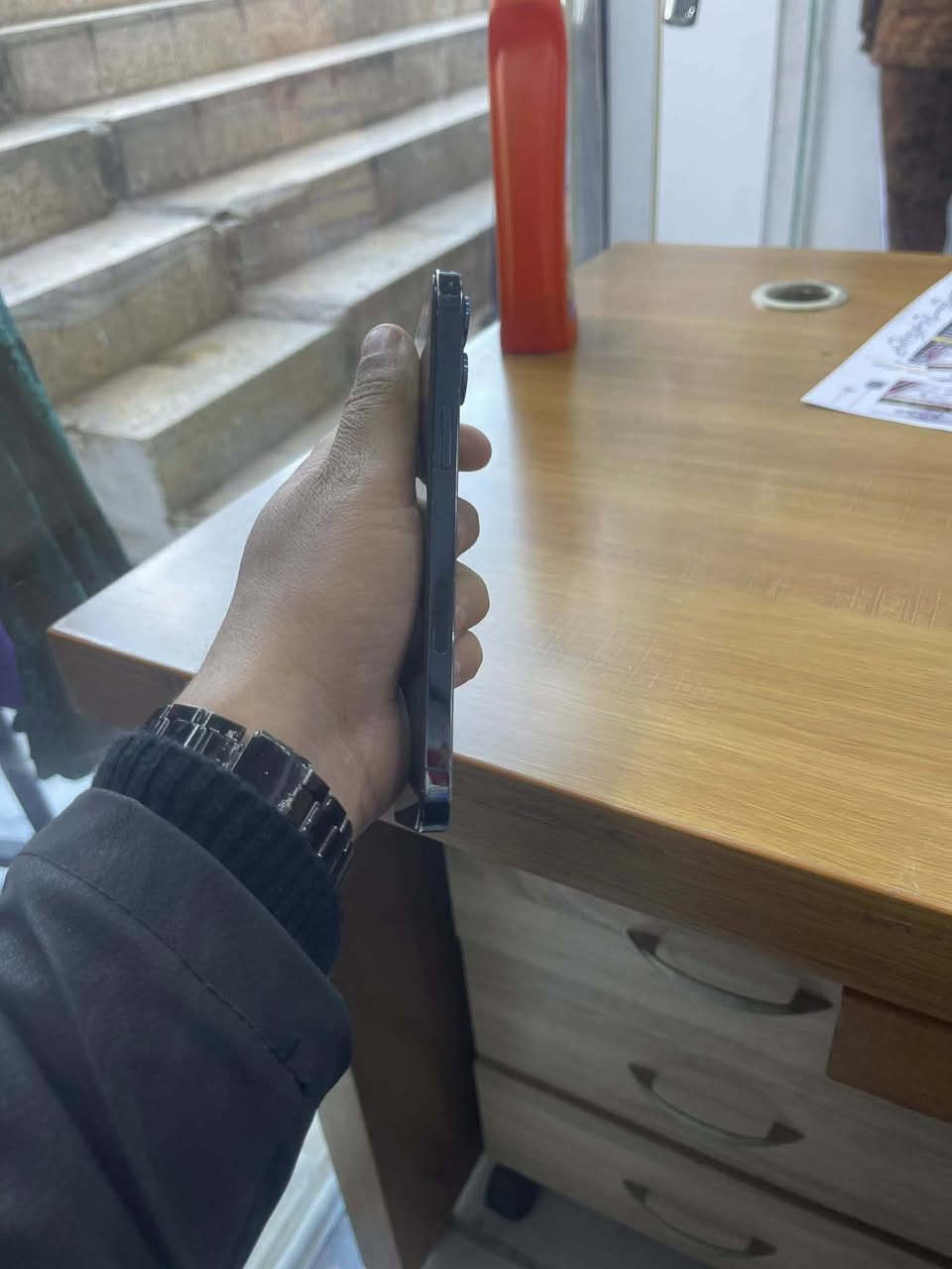 12 برو ماكس
ذاكر128

5G

بطاريه 76

مستبدل شاشه فقط ولونه فول 

سعرو 290 وبي مجال بسيط رقمي ‭0774 920 0724‬
