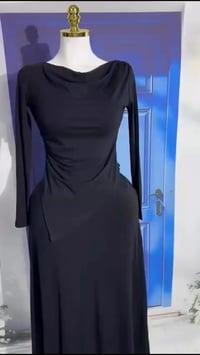 سوت تنورة • قطن اليكرا • مقاسات ٣٨-٤٨