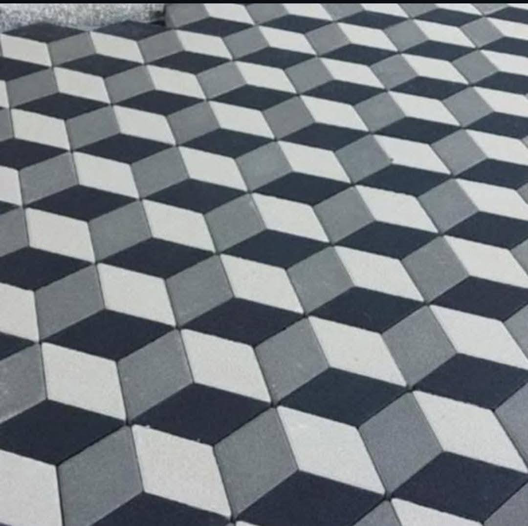 تطبيك مقرنص عمل بغداد وجميع المحافضات
نشتغل انواع الارصفه شوارع حدائق مدارس دوائر 
 سعر (المتر 3لاالف وبيه مجال)/***********.  ***********
