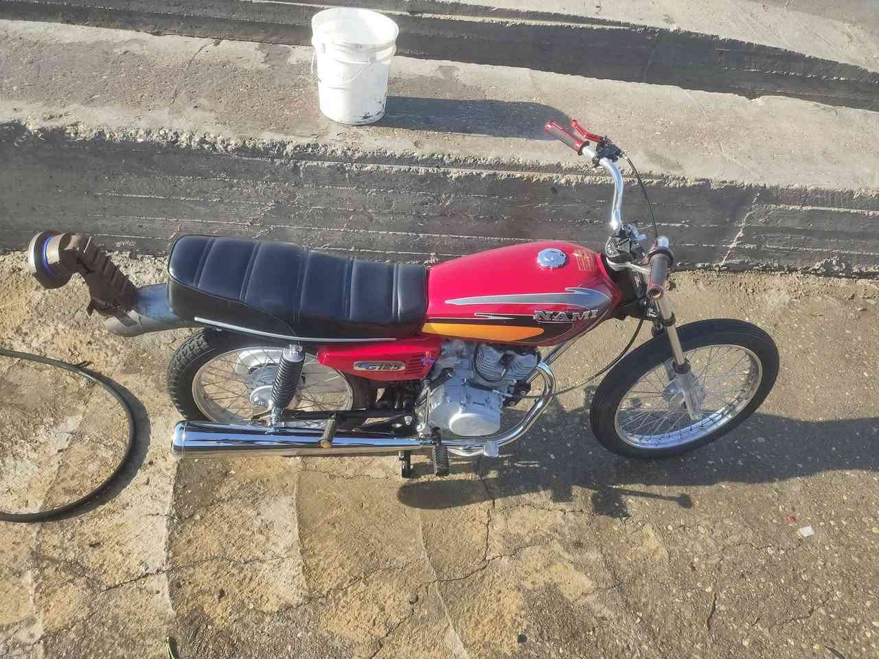 سلام عليكم دراجه للبيع تعمير 26 شاصي كلك 18 سعر خاص رقمي ***********
