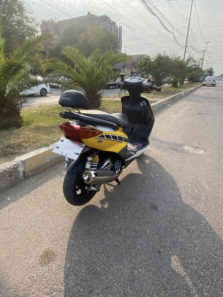 سلام عليكم 🍋
سكنس نثيه 110 ياباني للبيع 
لون ليموني بلادي 
مكينه بلاديه 58 (مكفوله كفاله عامه لا تنقيص ولا  تبخير)
عليهة تزويد خارجي فقط
ما بيه كل نقص 
(مكاني بغداد شعب)
سعر  خابر وتدلل. 
رقمي***********
ملاحظه (اليدور نطايح  وبس يجعص ليخابر)
