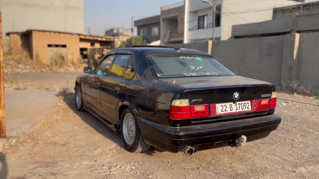 Bmw 1990)520i سمس گێڕ عادی بێ لێدران هیچی نییە عامە لۆ جوانی پێش گەورە سلاید ناو غورفەی لۆک لۆک کامل کرایتە 95تایە و ویلی مشەبەک لۆک تەبرید مەزبوت سارد و گەرم لە خاوێنیان هیچی لە خۆ نەهێشتوە ٤جام کارەبایی هەموو گیانی بەشەرت سەنەوی هەتا 2030نوێیە بە ناو کردن بە شەرت یەک  مشکیلەی نییە 
تب،لە هەولێرم بەس ئەگەر موشتەری نی تکایە بێزارمان مەکە تفاسیلیم هەموو نوسیە )سعری 60وەرەقە و مەجالەکی کەم )
ئەدمین♥️،


**إذا كنت صاحب هذا الإعلان وتريد حذفه لأي سبب، رجاءا أرسل رسالة إلى الدعم الفني**