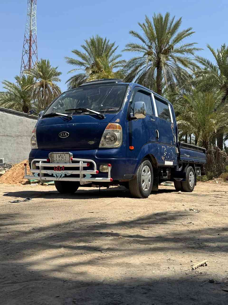 سلام عليكم للبيع كيا دبل قماره 2007سعر 85وبيه مجال تبريد شغال كهربائيّات كله شغاله ستفسار اكثر اتصل ***********
