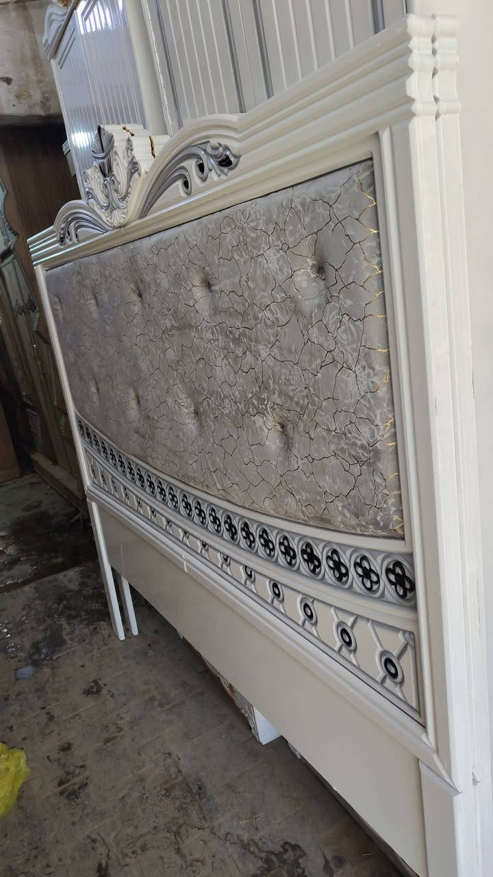 غرف نوم جدد اسعار مناسبه كولش سعر الغرفه 950 توصيل وشد مجاني داخل كربلاء فقط ***********
