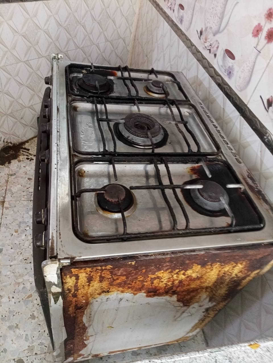 طباخ كريازي باب اول قديم للبيع سعر 150الف وبي مجال


**إذا كنت صاحب هذا الإعلان وتريد حذفه لأي سبب، رجاءا أرسل رسالة إلى الدعم الفني**