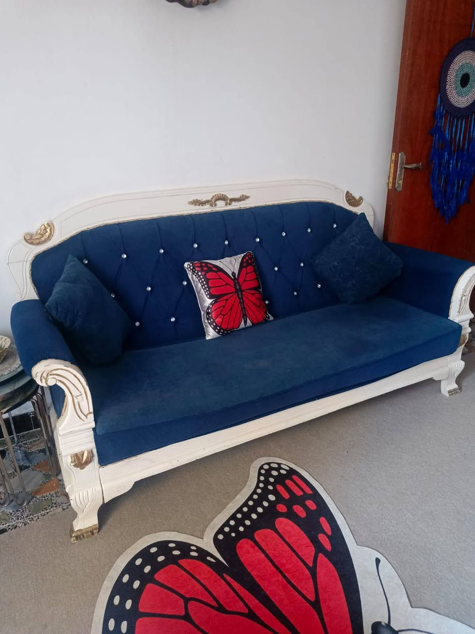 تخم تسكام درجه اولى تفصال مفصلينه عشر مقاعد ويا كوشات  العنوان كوت الخاجية  السعر ٣٥٠ وبيه مجال ***********
