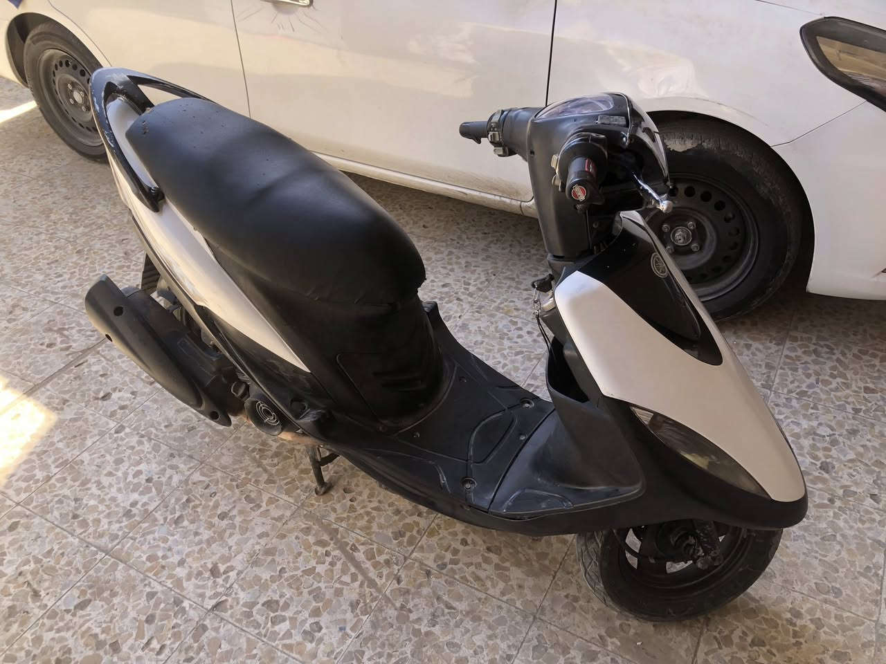 سلام عليكم  ماكس عدل البيع دراجه حلوه ونضيف كدام عيونكم مناقصه ايي شي اكفلك مكينه تجي تاخذ من باب البيت سعره٦٥٠ 
***********
