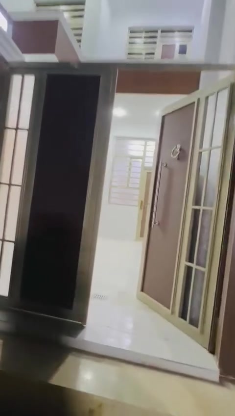 يا الله بيت للبيع حي المكرمه قرب شارع كربلاء موقع جدا ممتاز البيت بناء درجه اولى طابقين بيع مستعجل مساحه 133 م سعر مناسب للاستفسار ***********
