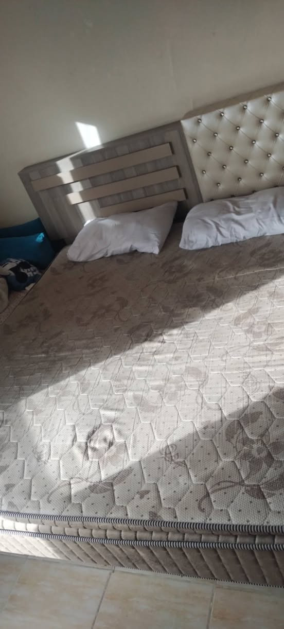 3 غرف نوم تركيه كامله 

وحده منهم بيها ضرر بسيط 

كل وحده و سعرها ( تفاصيل اكثر ع خاص)


**إذا كنت صاحب هذا الإعلان وتريد حذفه لأي سبب، رجاءا أرسل رسالة إلى الدعم الفني**