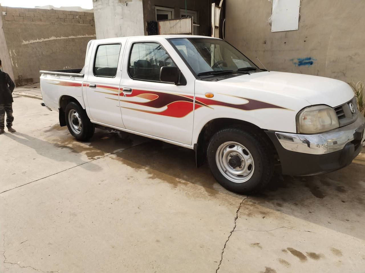 نيسان دبل موديل 2006
مكفوله كفاله عامه من الصبغ والبارد 
رقم صلاح الدين شرط تحويل مباشر 
مكان السيارة ديالى ناحية السد العضيم 
الاستفسار اتصل على رقم وبيك خير ودلل ***********
