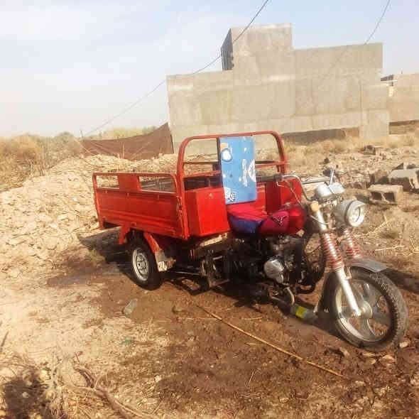 للبيع ستوتة جمرة موديل ٢٠١٦ وماكينة بل باكين نضيفة كلش مال جني مال جني سعر مناسب ٨٥٠ وبيهة مجال مكاني حلة المحاويل ***********
