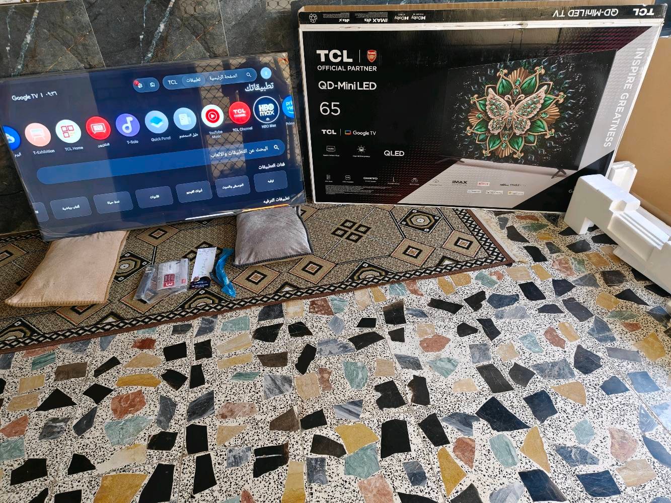 شاشة tcl c6k منلد حجم 65 اخت الجديدة بعدها بلاصق الشركة استخدام جدا قليل مع كافة ملحقاته للبيع السعر 900 الف مجال جدا بسيط عنواني بغداد اي استفسار عالرقم ***********